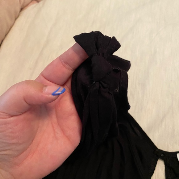 Romper - Picture 2 of 5